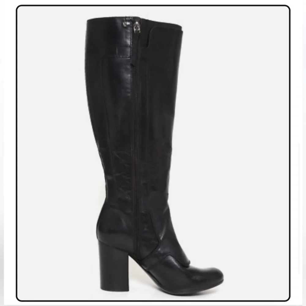 VINCE CAMUTO KYRIA TALL BOOTS